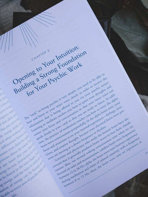 Naturally Psychic - Awaken Your Intuitive Abilities