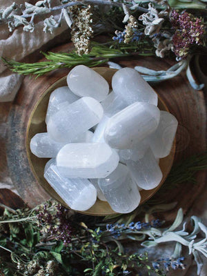 Tumbled Selenite