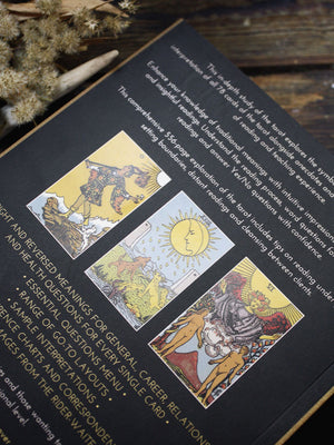 Advanced Tarot - An In-Depth Guide to Practical and Intuitive Tarot Reading