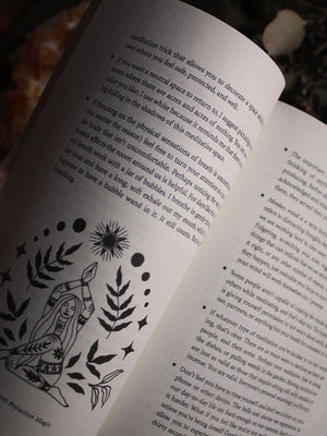 Blackthorn's Protection Magic - A Witch’s Guide to Mental and Physical Self-Defense