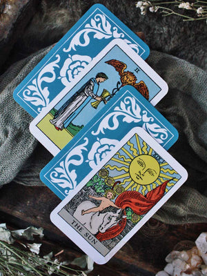 Classic Rider Waite Smith Tarot Deck and Book Set