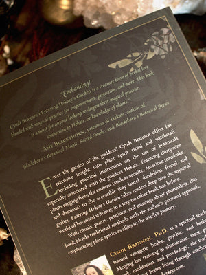 Entering Hekate's Garden