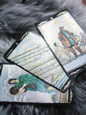 Golden Universal Tarot Deck