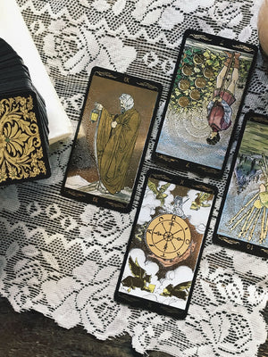 Golden Universal Tarot Deck