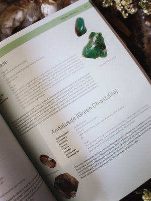 Judy Hall's Encyclopedia of Crystals