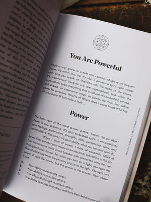 Modern Day Magic - 8 Simple Rules to Realize Your Power and Shape Your Life