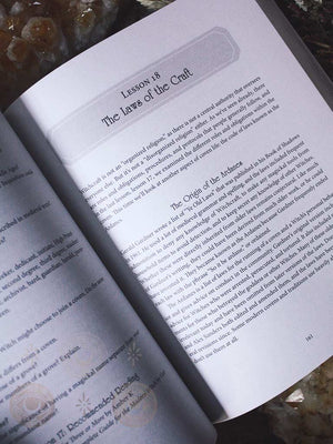 Teaching Witchcraft - A Guide for Students and Teachers of Wicca