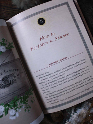 The Book of Séances - A Guide to Divination and Speaking to Spirits