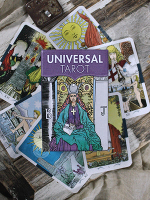 The Universal Tarot Mini Deck