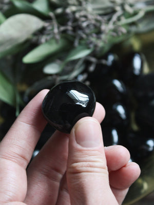 Tumbled Black Agate