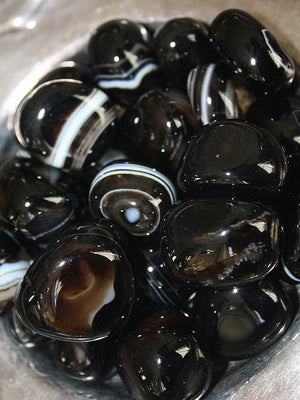 Tumbled Black Sardonyx