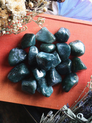 Tumbled Moss Agate