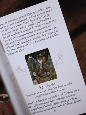 Universal Folk Oracle Deck