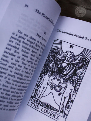 Universal Waite Tarot Deck and Book Set