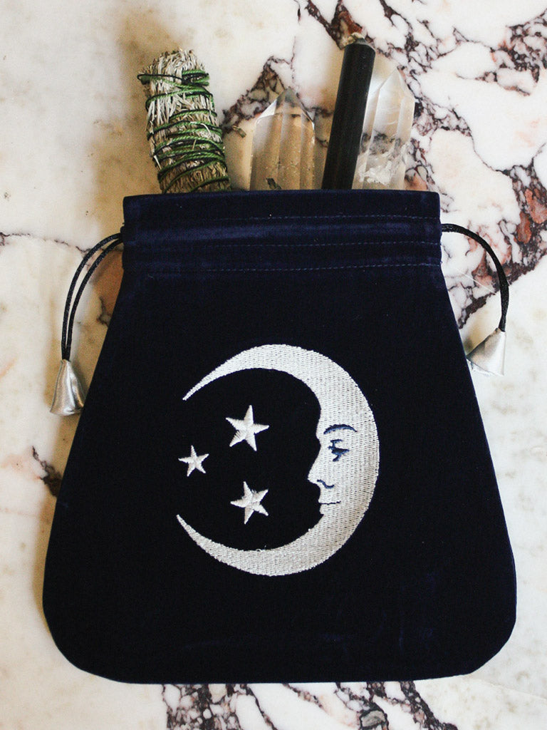 rite of ritual smiling moon embroidered tarot bag 1