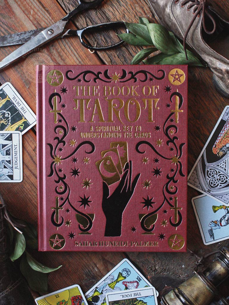 Book of Tarot - Deluxe Gift Edition