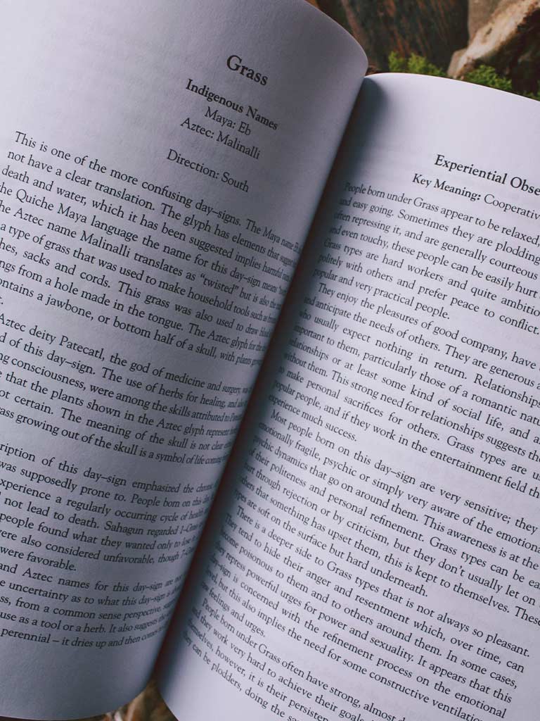 Day Signs - North American Astrology from Ancient Mexico