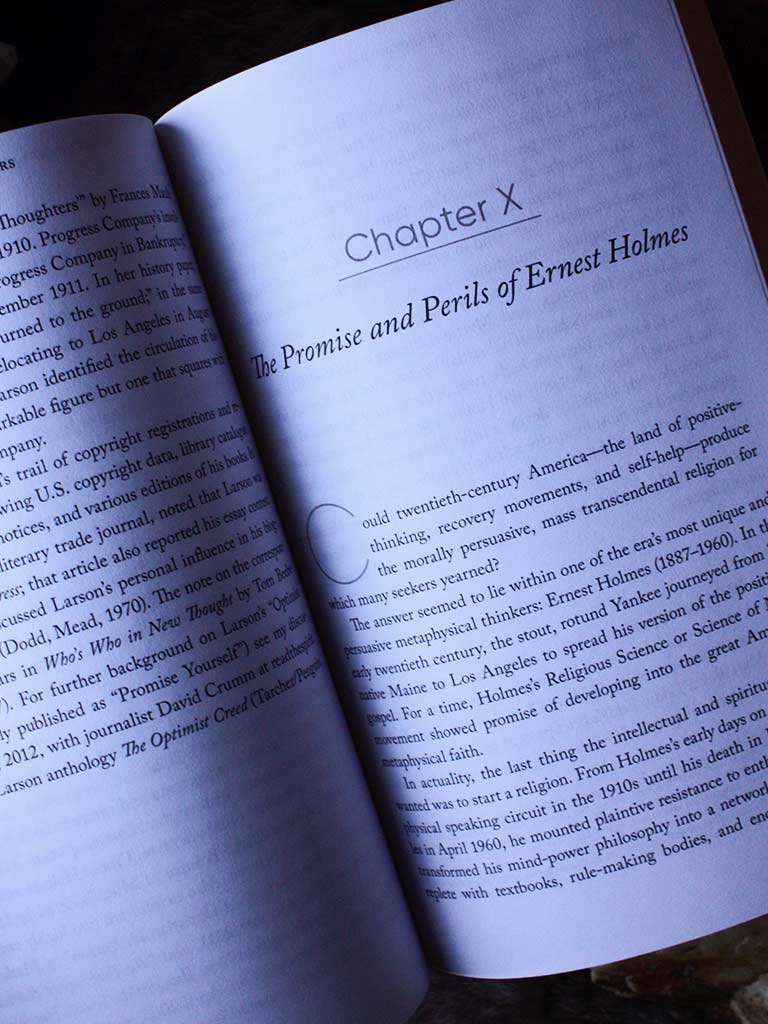 Happy Warriors - The Lives and Ideas of the Positive-Mind Mystics