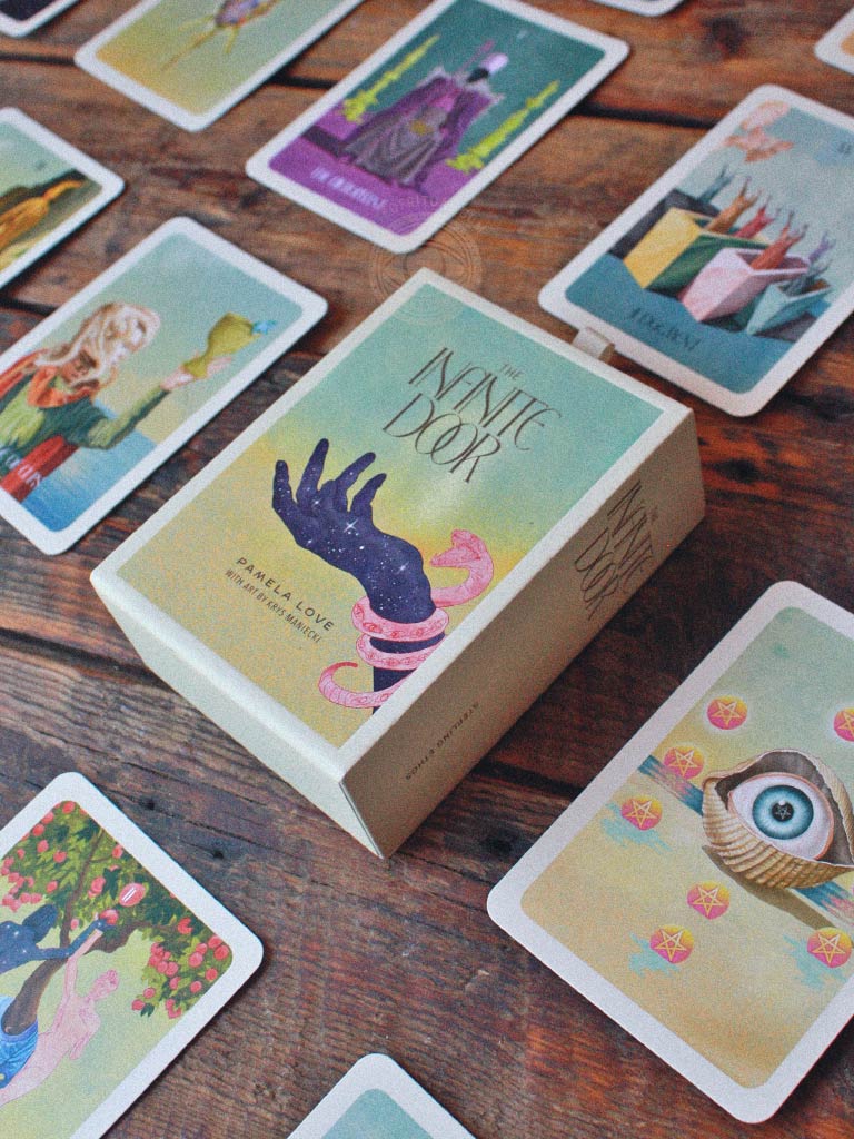 Infinite Door Tarot