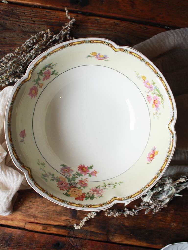 Johnson Bros Pareek Vintage Serving Bowl - V333 - Rite of Ritual