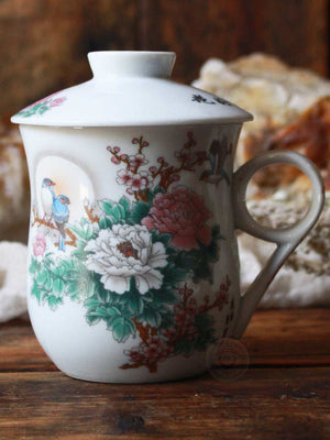 Lovely Vintage Tea Cup - V314