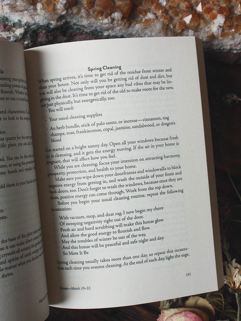 Magick for All Seasons - A Grimoire for the Wheel of the Year