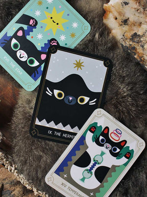 Mystic Cats Tarot - A 78-card Deck and Guidebook