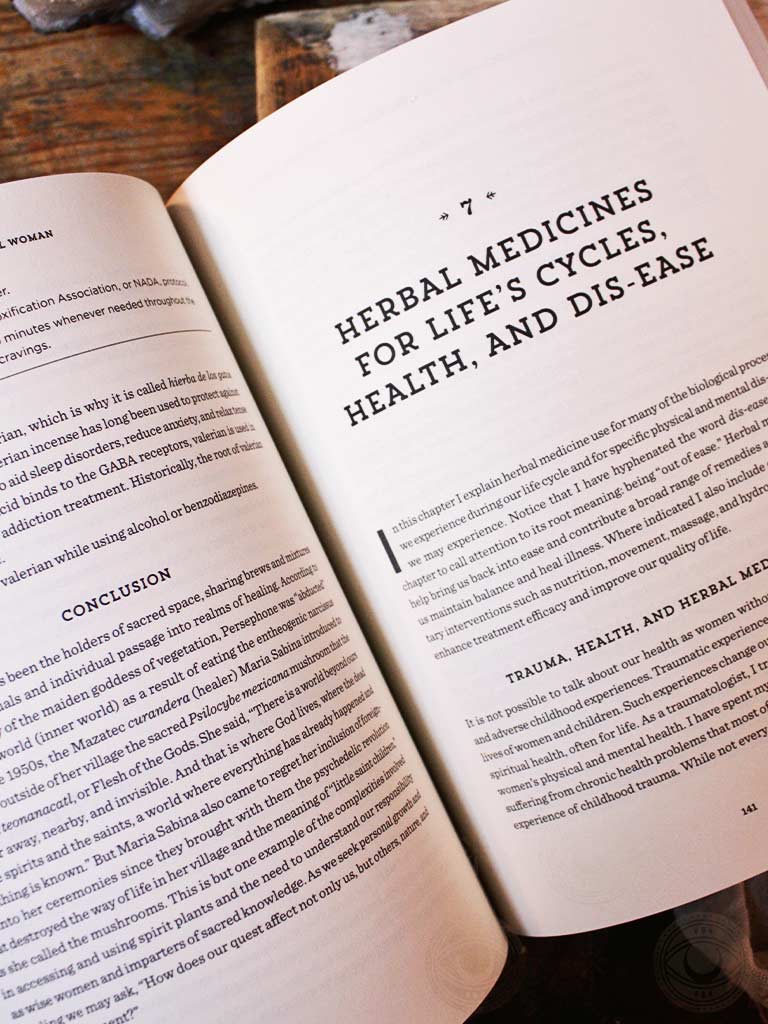 Natural Woman - Herbal Remedies for Radiant Health at Every Age and Stage of Life
