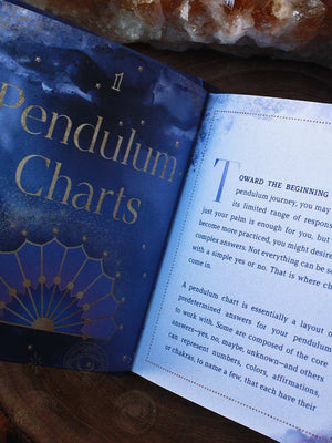 Pendulum Magic - An Enchanting Divination Book of Discovery and Magic