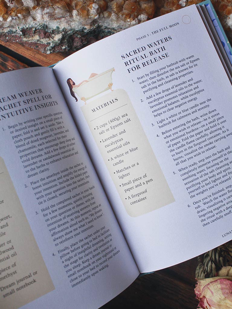Practical Moon Magic - Your Empowering Guide to Living by the Moon