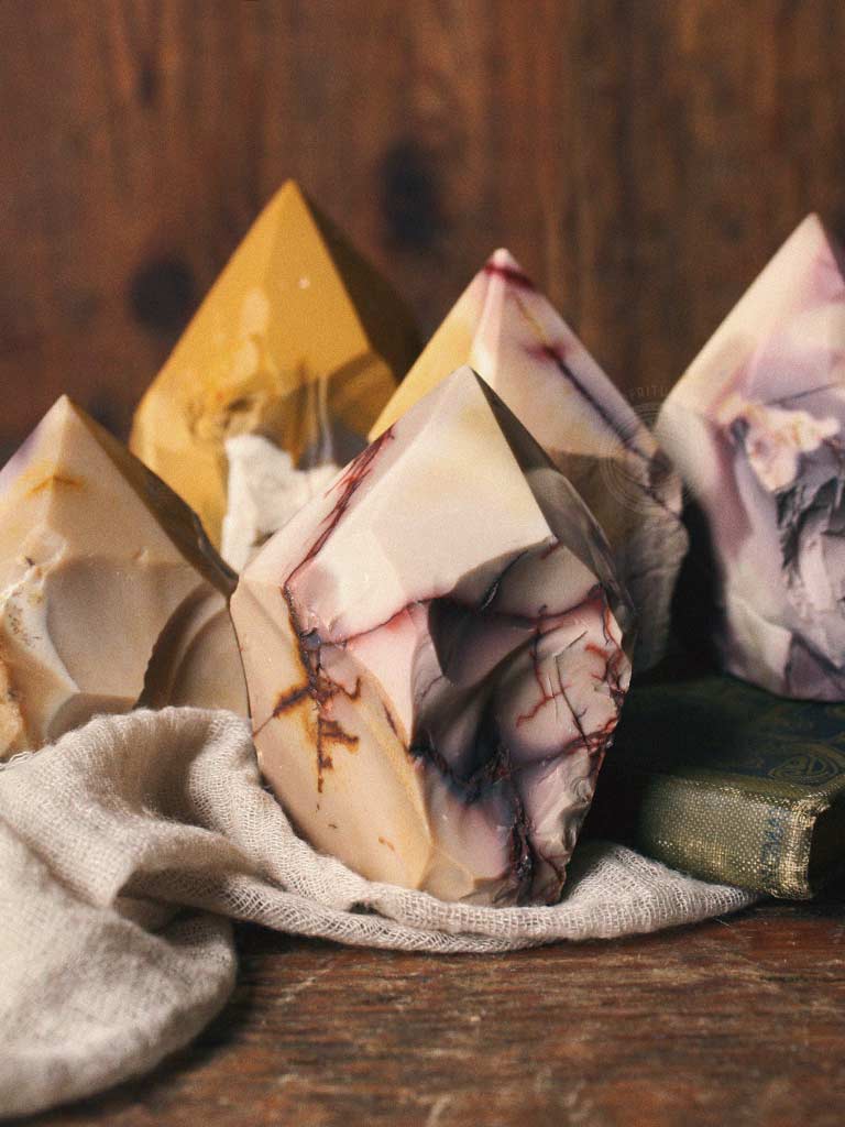 Raw Mookaite Generators