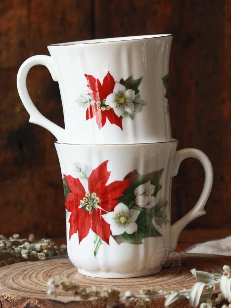 Set of 2 Royal Vale Poinsettia Tea Cups - V325