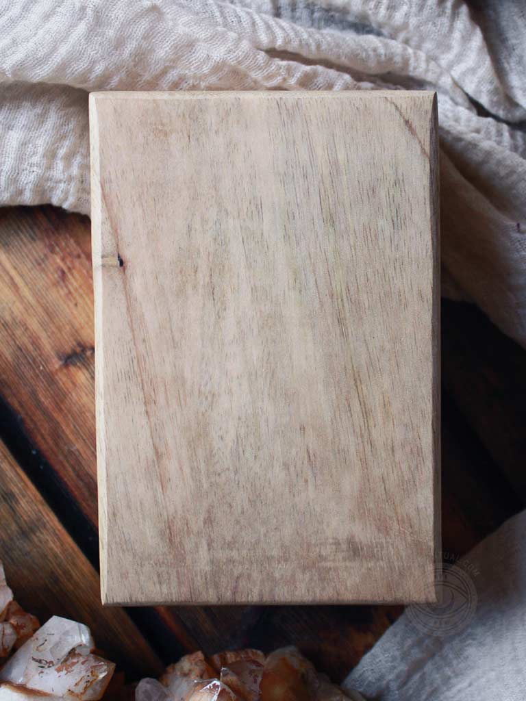 Simple Wood Ritual Box