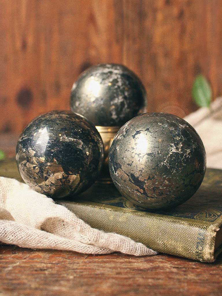Smooth Pyrite Spheres