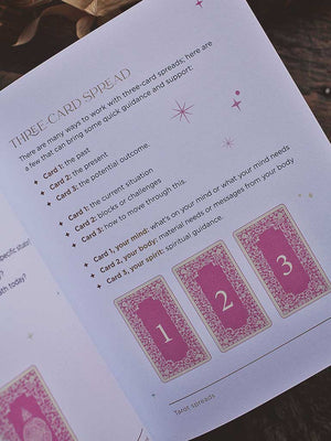 Tarot Card Companion - Master the Art of Tarot Reading