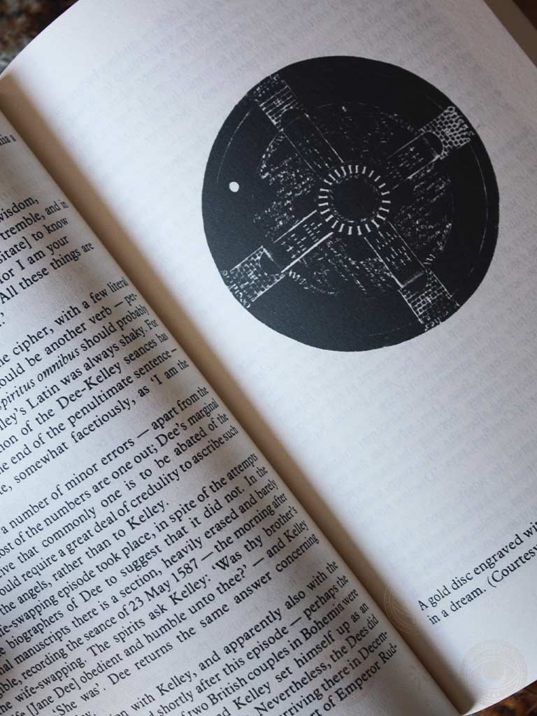 The Complete Enochian Dictionary - A Dictionary of the Angelic Languag ...