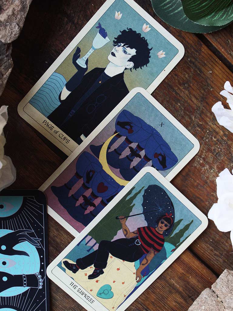 The Modern Goth Tarot Deck