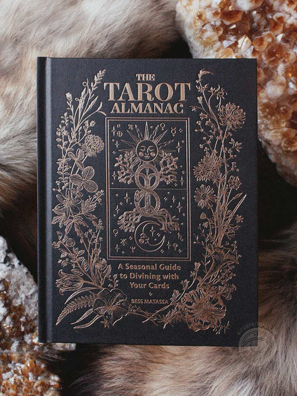 Djayo Divining Ritual The Tarot Almanac - A Seasonal Guide to Divining with Your Cards - Rite ...