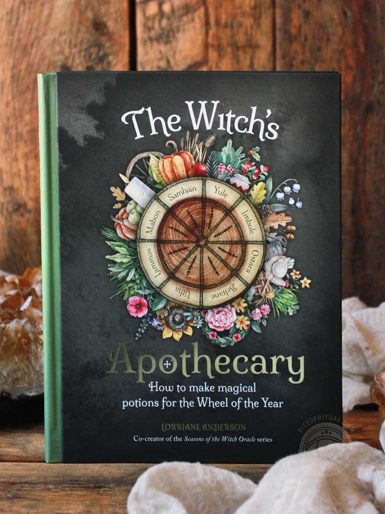 The Witch's Apothecary - Seasons of the Witch: Magical Potions for the  Wheel of the Year: Anderson, Lorriane: 9781925946796: : Books