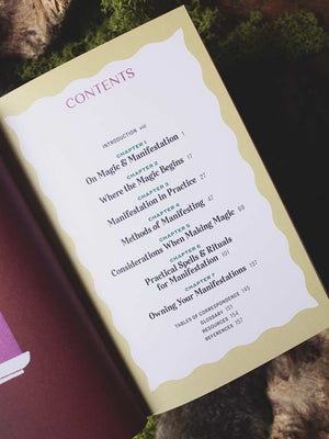 The Witch's Guide to Manifestation - Witchcraft for the Life You Want