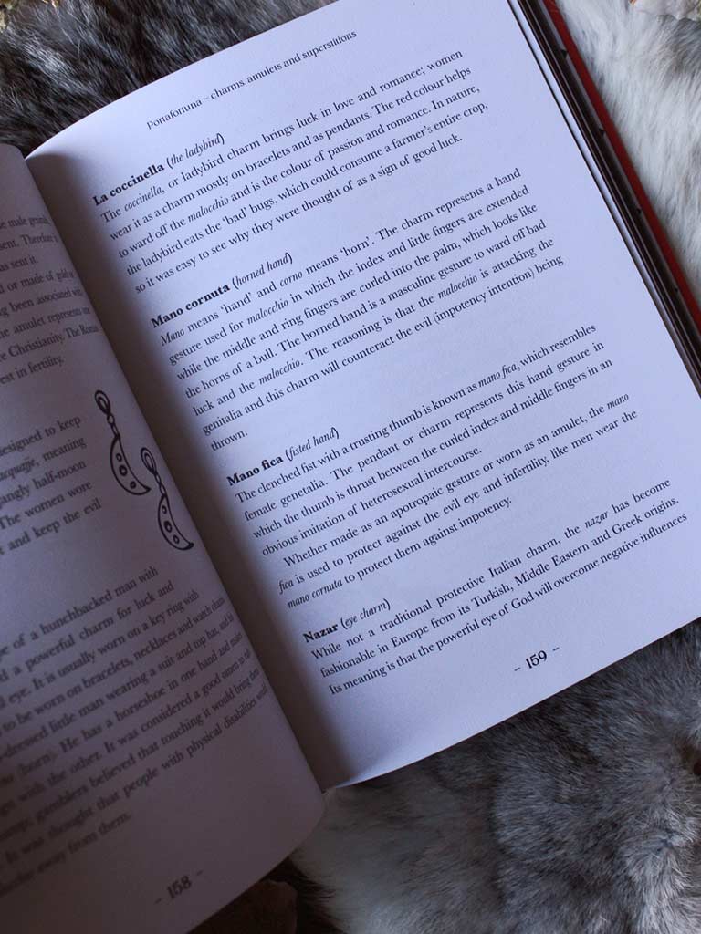 The World of Italian Folk Magic - Magical and Herbal Cures From The Wise Women of Italy