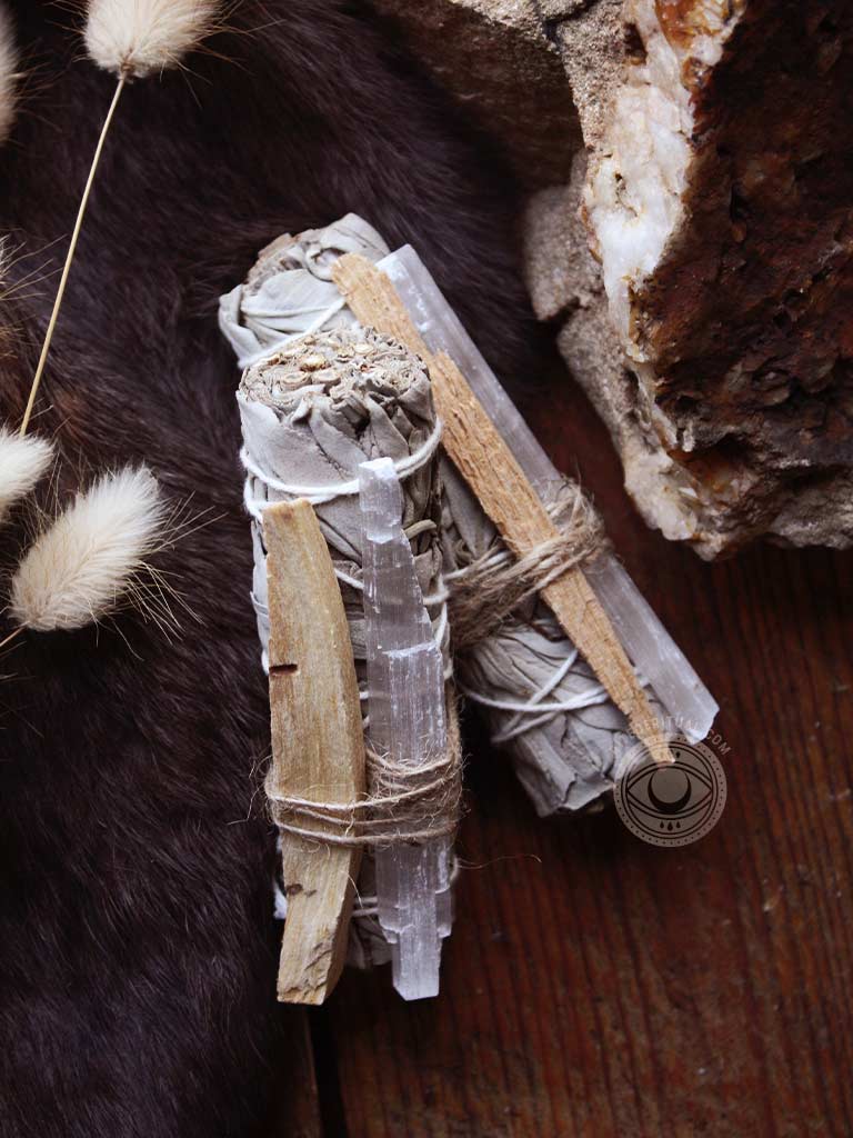 White Sage Selenite & Palo Santo Cleansing Bundles