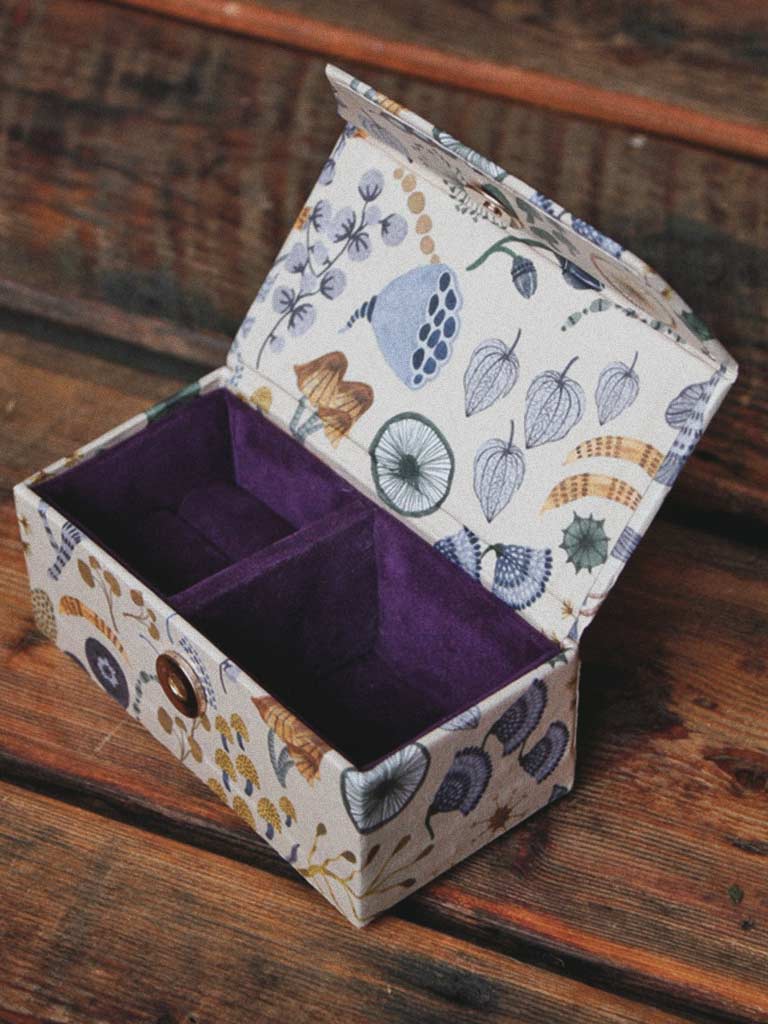 Wildgrove Mini Jewelry Case