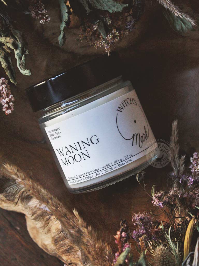 Witch's Mark Waning Moon Crystal Candle