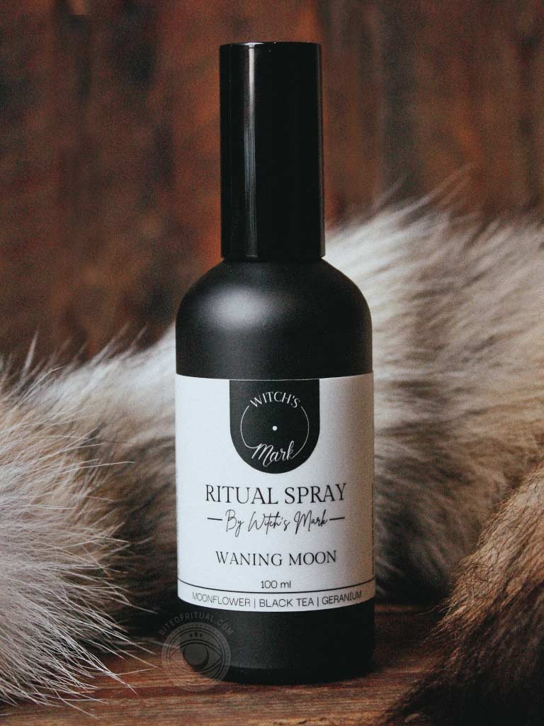 Witch's Mark Waning Moon Ritual Spray
