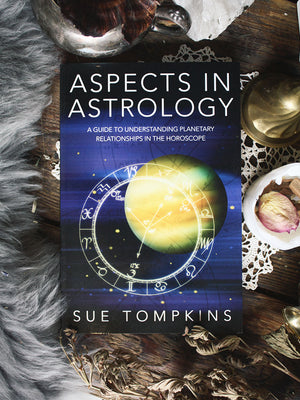 Aspects in Astrology Book