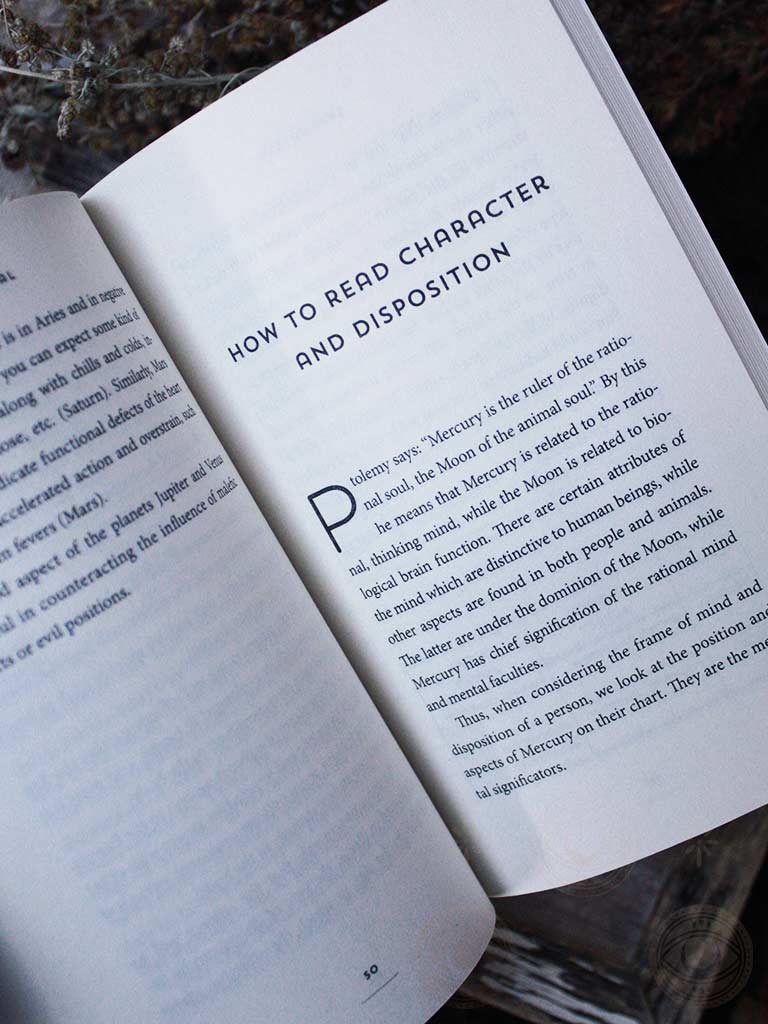 Astrology - The Modern Mystic's Guide to the Stars