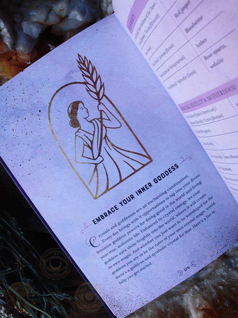 Crystal Magic - A Practical Handbook on the Power of Sacred Stones