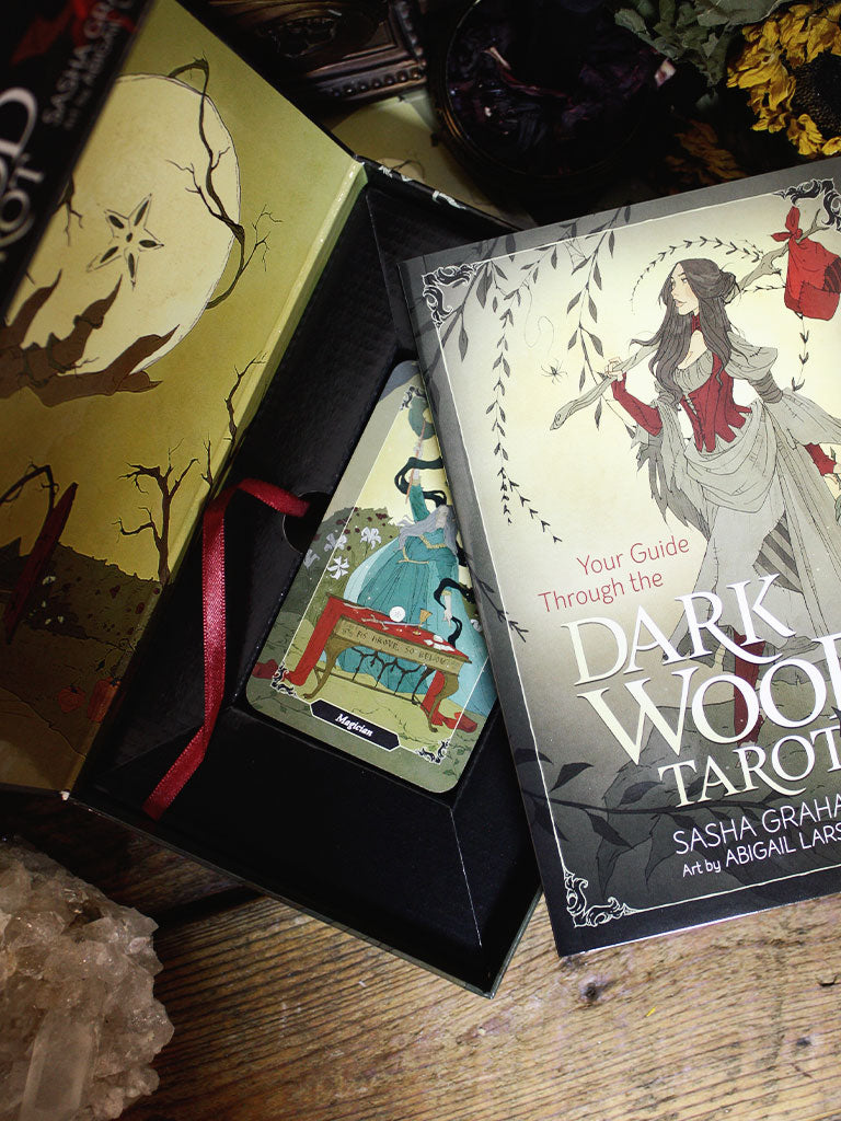 Dark Wood Tarot Deck