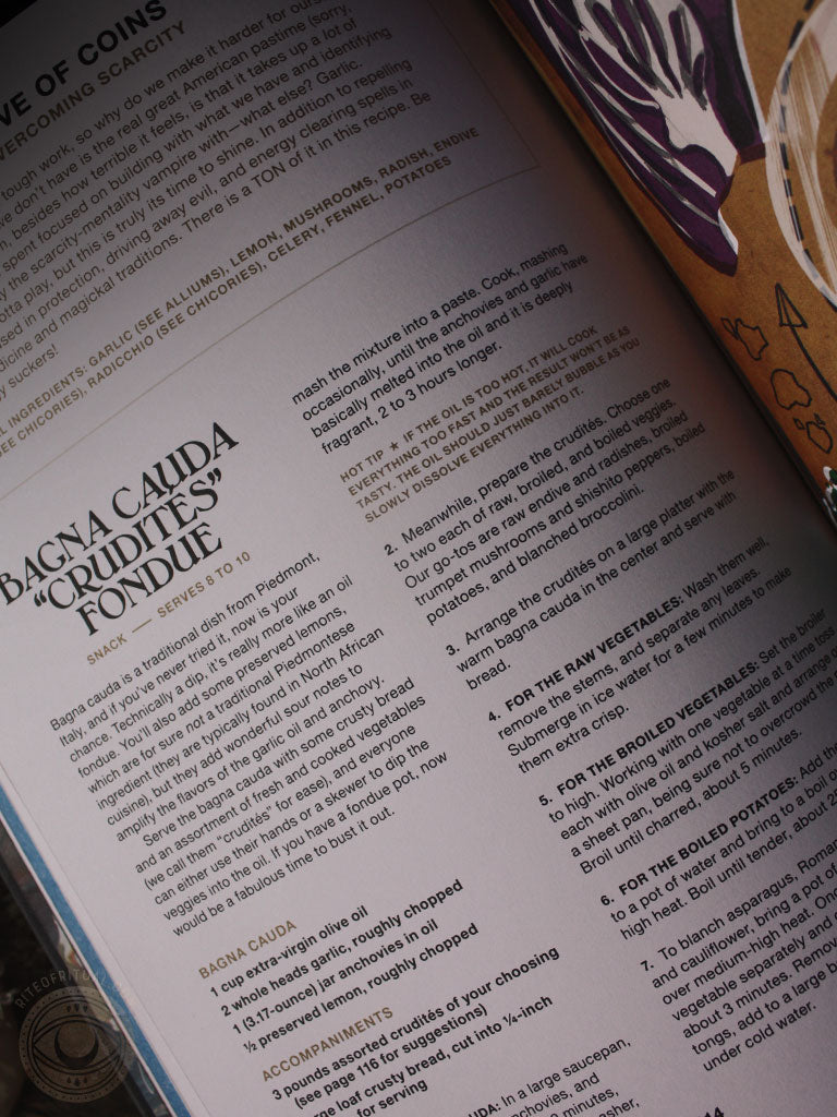 Divine Your Dinner - A Cookbook for Using Tarot as Your Guide to Magickal Meals